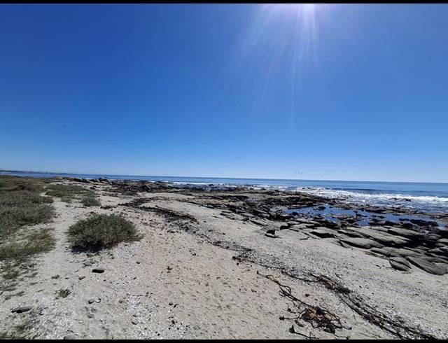 LAND FOR SALE IN SANDY POINT